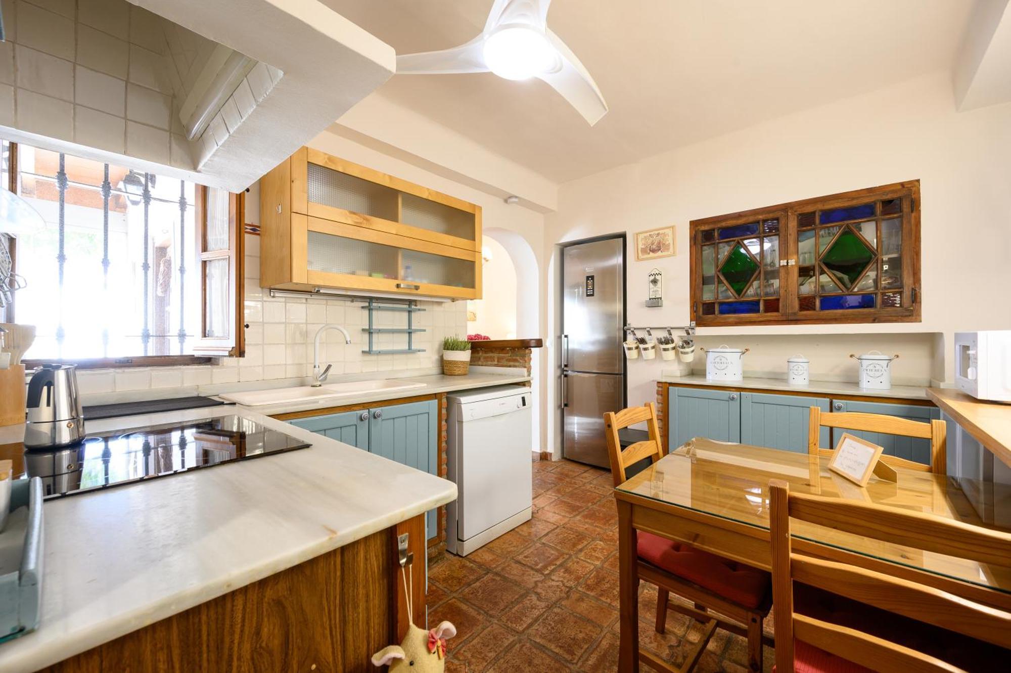 בנאלמדנה Chalet En Puerto Marina מראה חיצוני תמונה