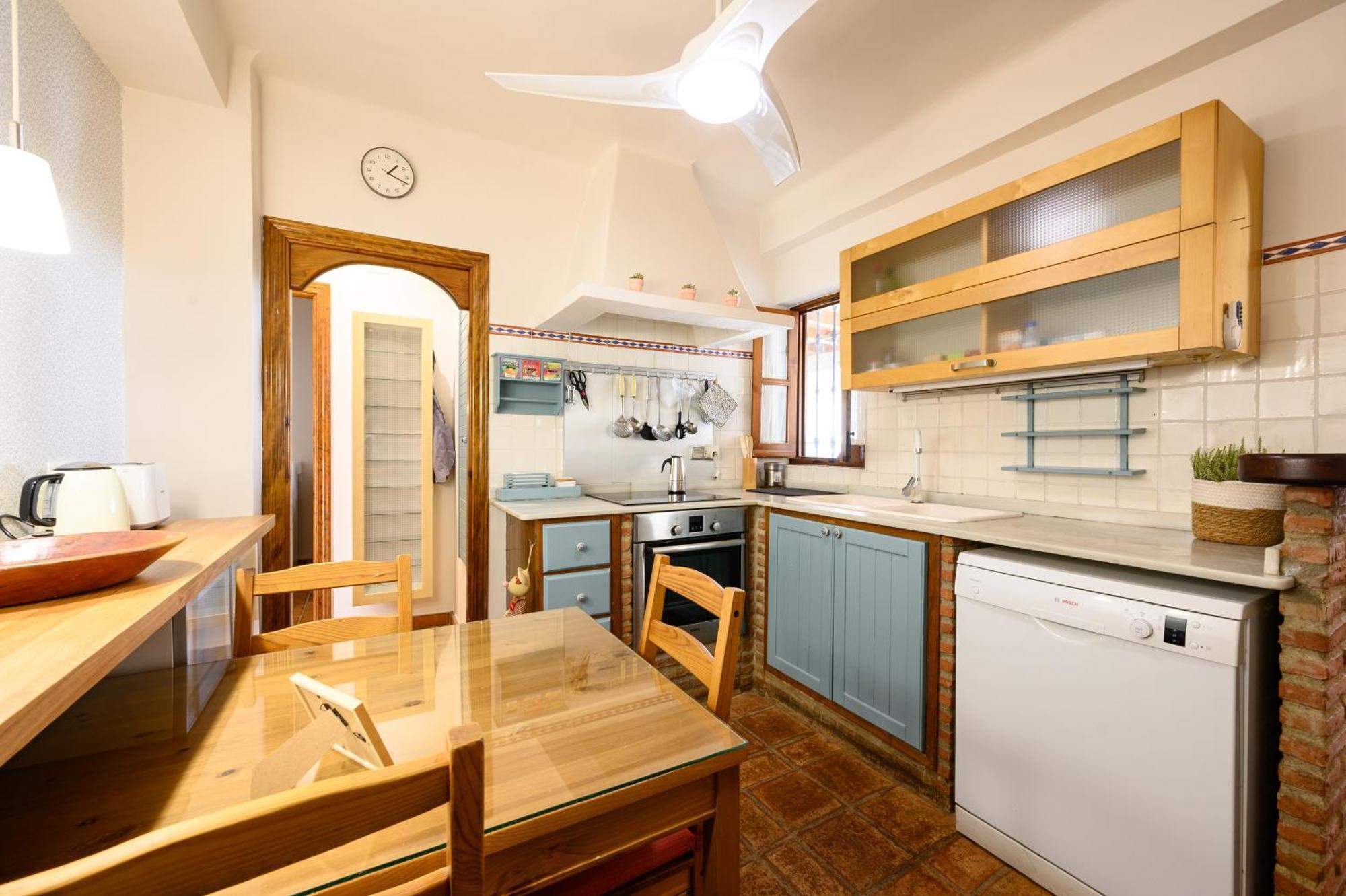 בנאלמדנה Chalet En Puerto Marina מראה חיצוני תמונה